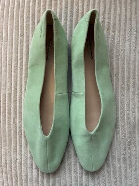Vagabond Mint Green Suede Pointed-Toe Flats
